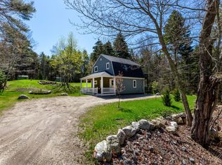 1415 Harpswell Islands Rd, Orrs Island, ME 04066
