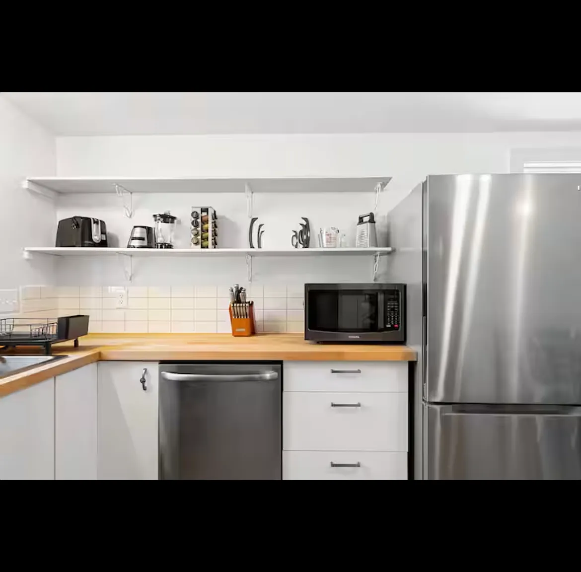 3 bed, 1300 sqft, $2,650 — Photo 4