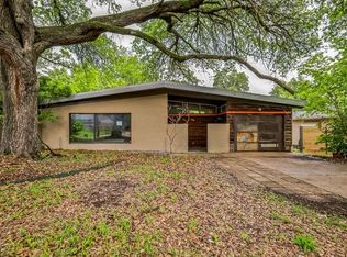 6825 Blessing Dr, Dallas, TX 75214