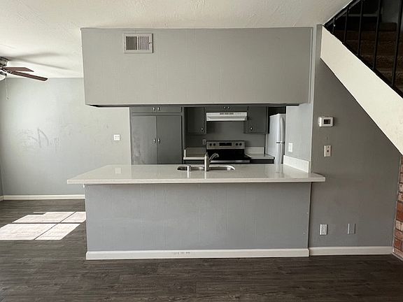 4th image of 9017 Casals St APT 2