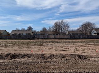 813 N Cedar Downs Cir, Wichita, KS 67235