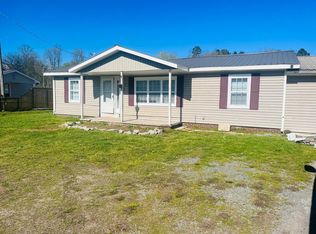 2010 Trewhitt Rd SE, Cleveland, TN 37323