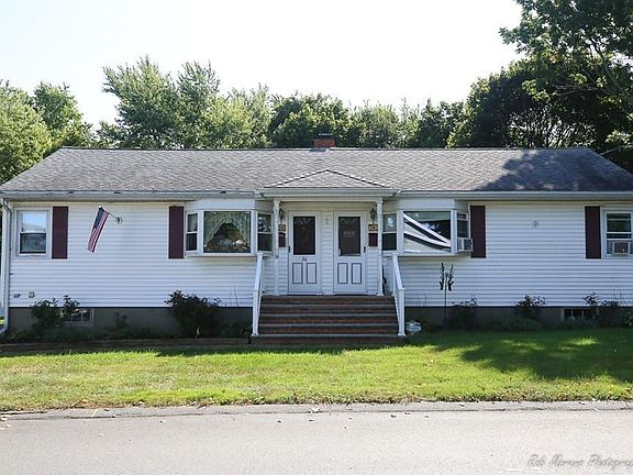 3rd image of 36 Bradstreet Ave