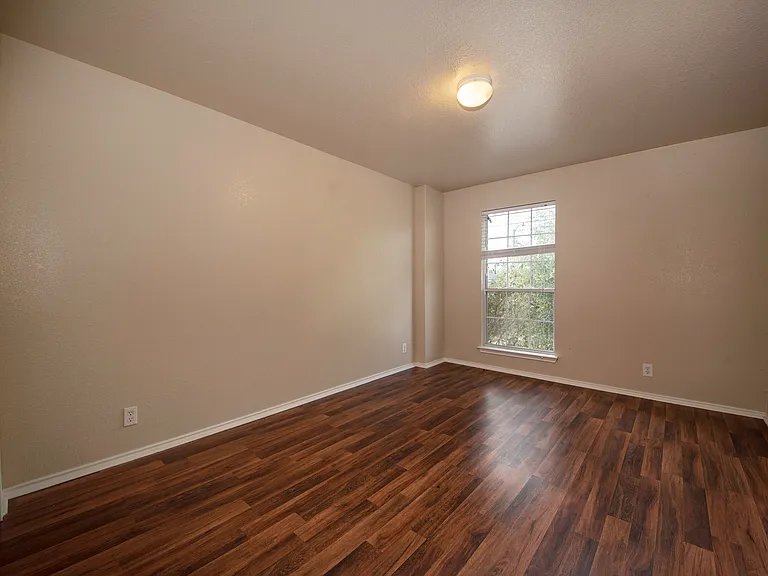 518 Reba — Photo 20