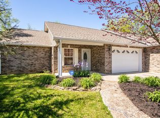 121 Dockery Dr, Maryville, TN 37804
