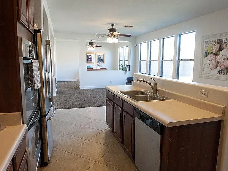 3496 E Merrill Ave — Photo 4