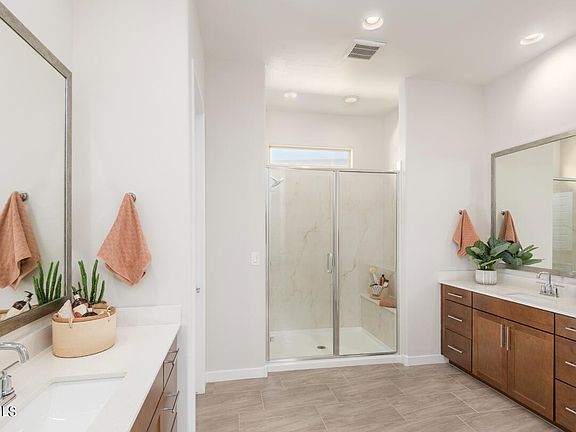 5th image of 32521 N 22ND Drive