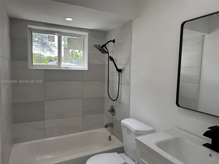 890 SW 28th St #1 — Photo 7