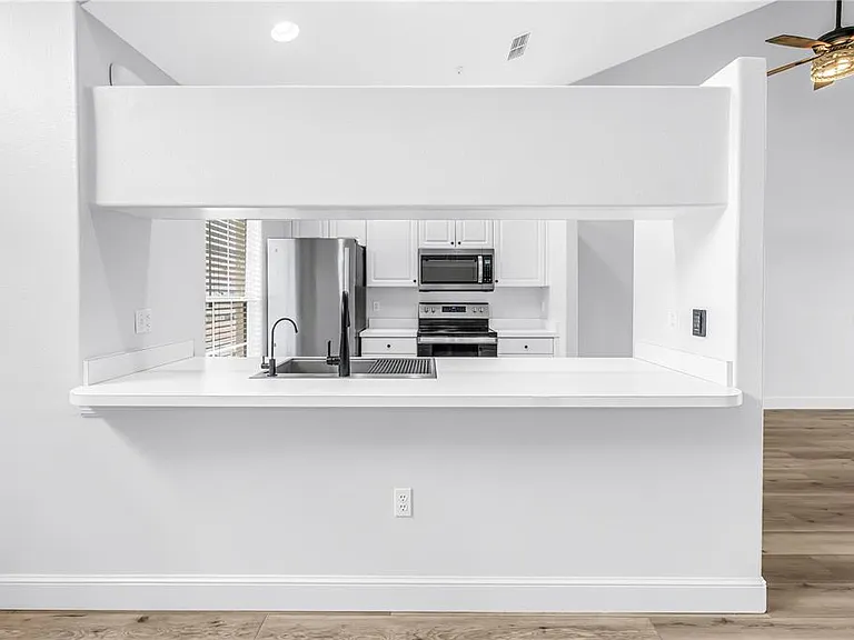 8350 Wingate Dr #925 — Photo 5