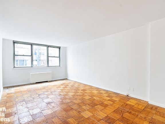2nd image of 222 E 80th St APT 6A