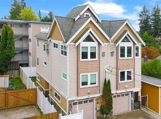 217 N 117th St, Seattle, WA