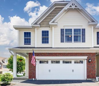 84 Andriana Lane, Albany, NY, 12204