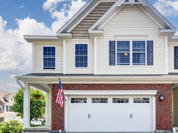 84 Andriana Lane, Albany, NY 12204