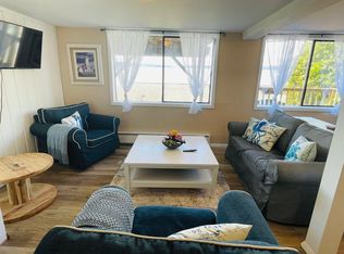 2323 SW 172nd St APT C, Burien, WA 98166