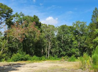 Renty Tucker Ct, Pawleys Island, SC 29585