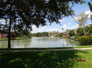 602 Oyster Creek Dr, Sugar Land, TX 77478