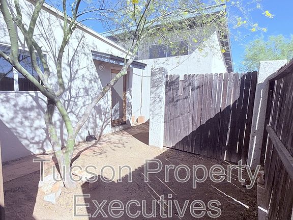 3rd image of 443 E Delano St #1