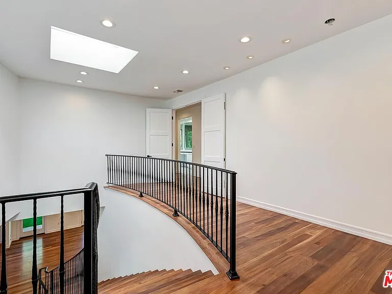 2890 Forrester Dr — Photo 18