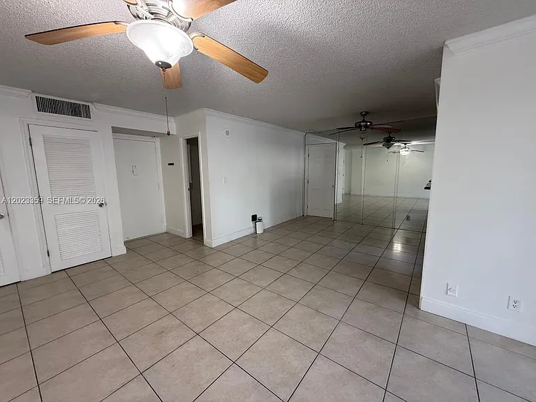 16909 N Bay Rd #720 — Photo 13