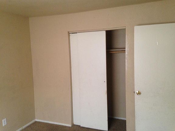 5th image of 1621 E Wood St APT 2