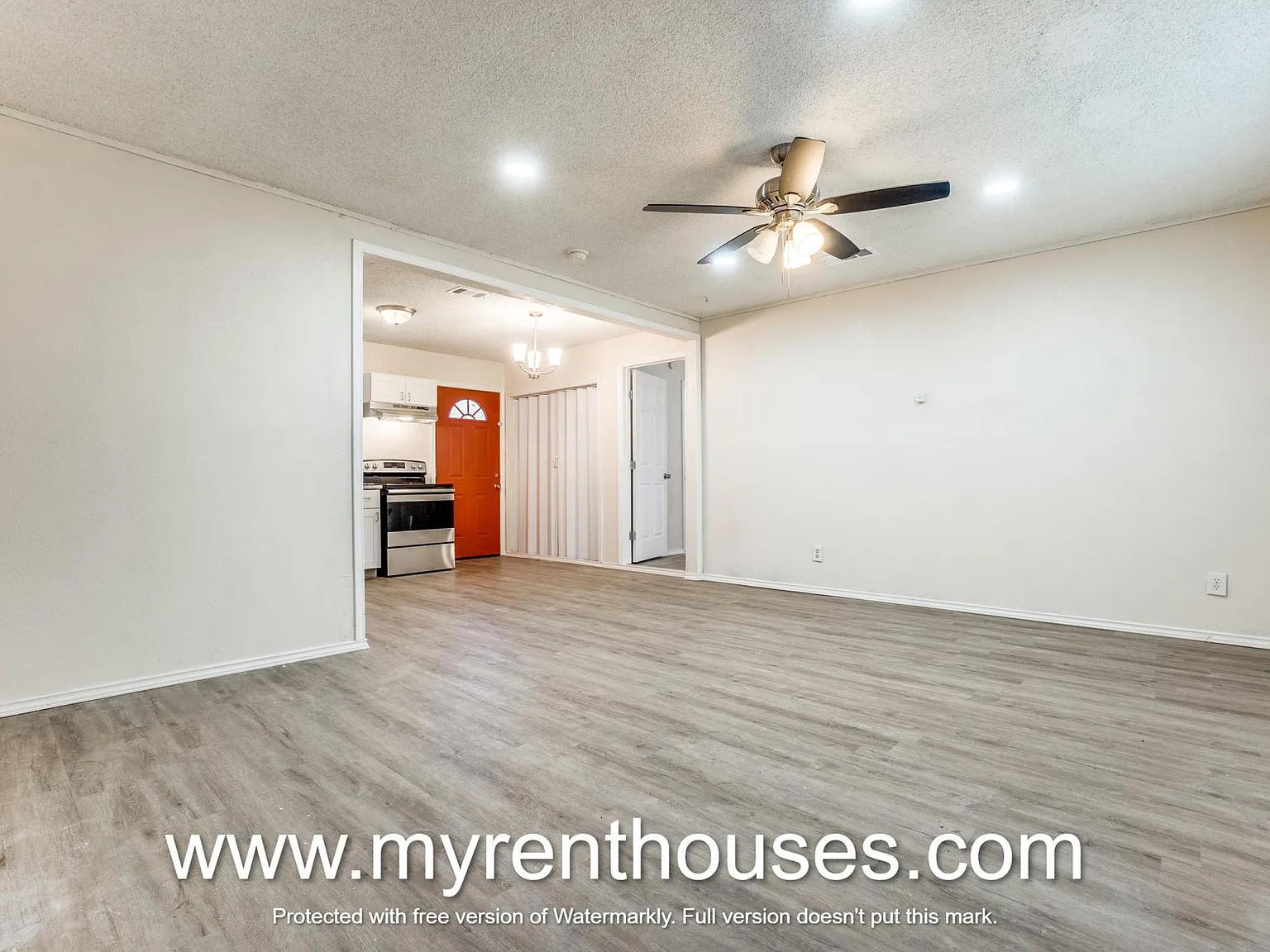 4 bed, 1396 sqft, $1,700 — Photo 4
