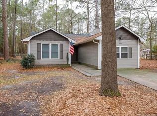 5494 Landview Pl, Hope Mills, NC 28348