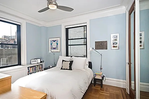 Sold by In New York Realty | media 15