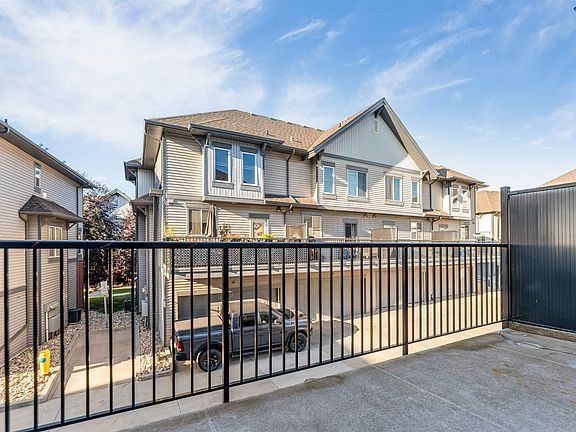 4th image of 655 Watt Blvd SW #14
