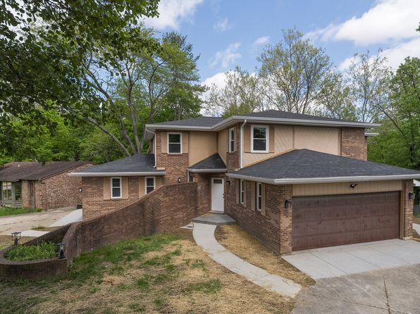 10 Kennedy Ct #A