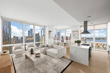247 West 46th Street, #3702