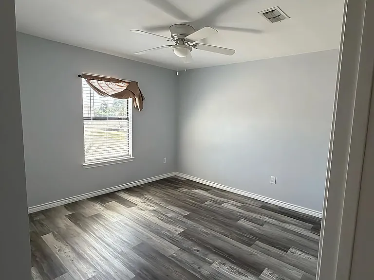 119 La Paloma Dr — Photo 17