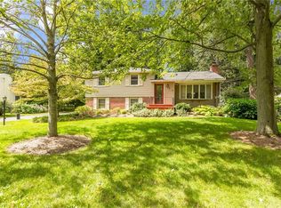 443 Marsh Rd, Pittsford, NY 14534