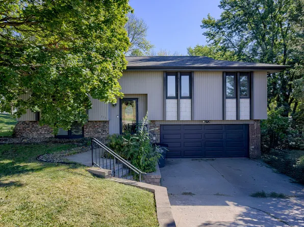 111 Ehrig Ave, Treynor, IA 51575