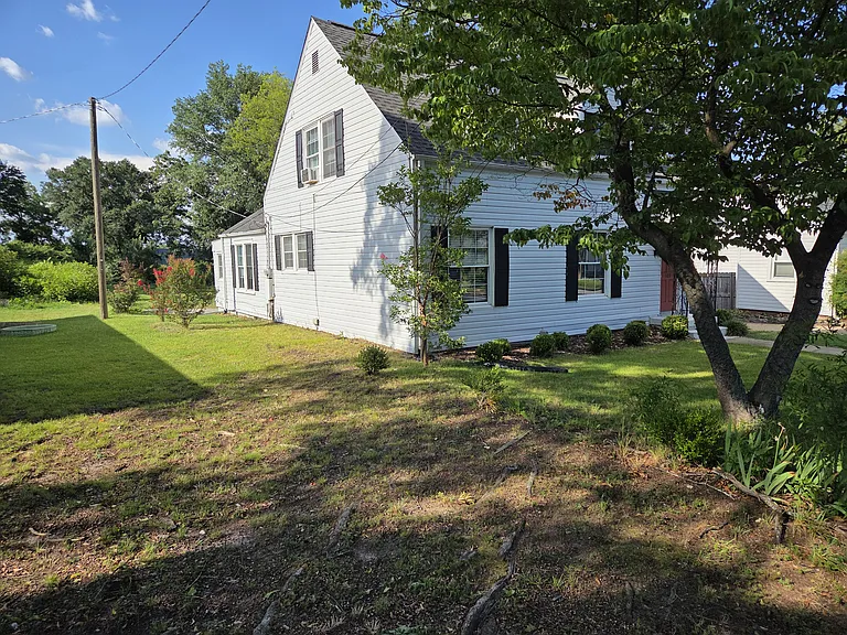 103 E Bearden St — Photo 14