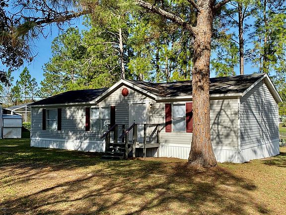 2nd image of 18749 SE 55th Pl