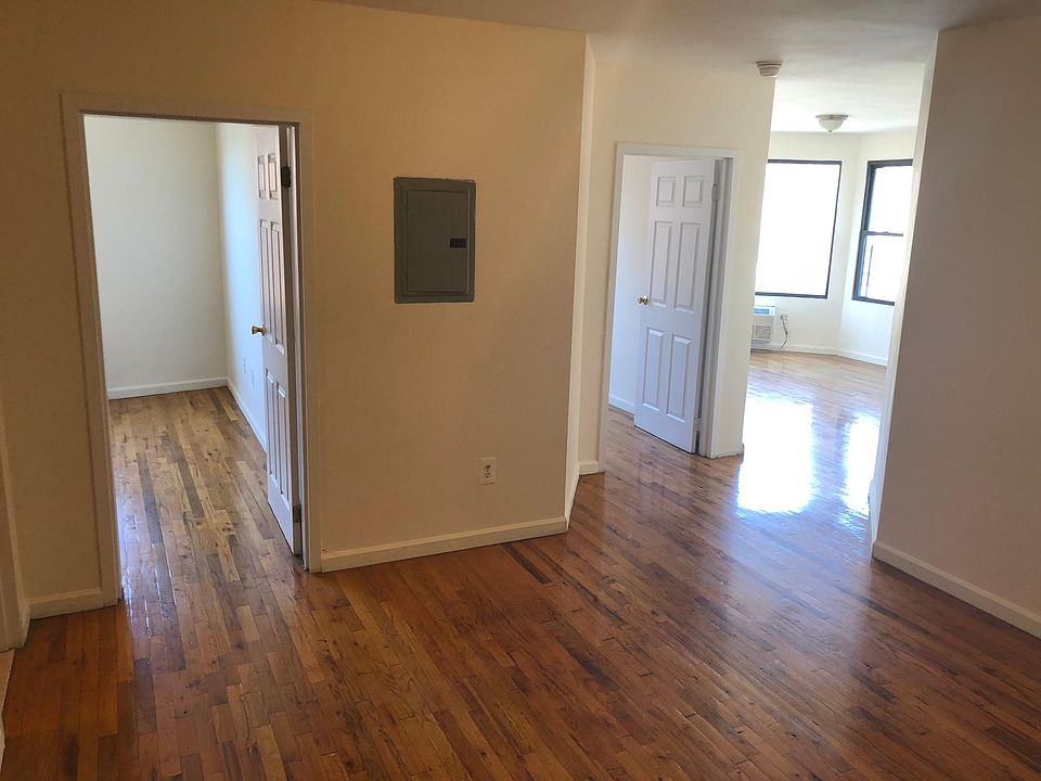 1st image of 1791 Walton Ave