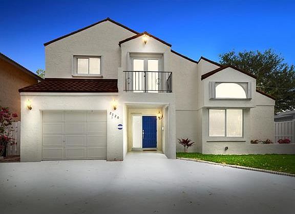 4th image of 2720 N Ocean Blvd