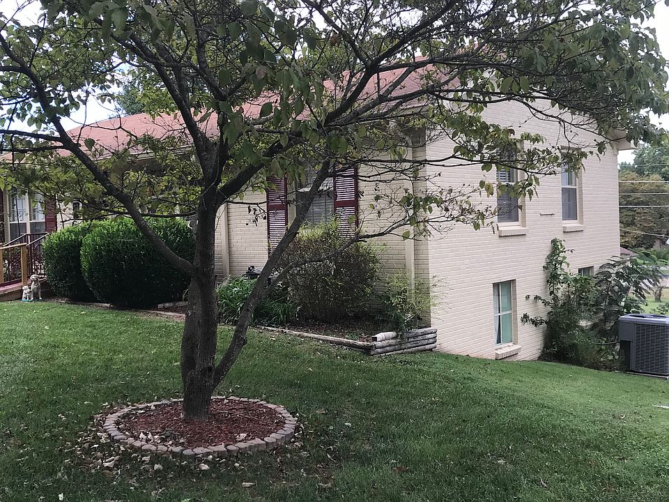 1st image of 102 Love Ct