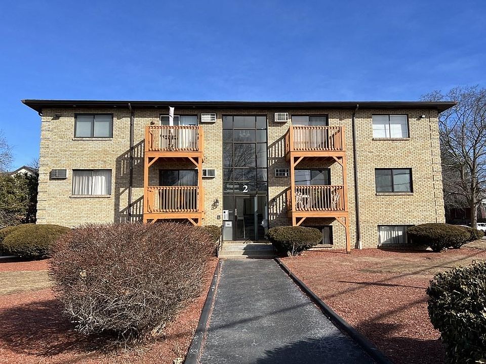 1st image of 2 Lancelot Ct APT 24