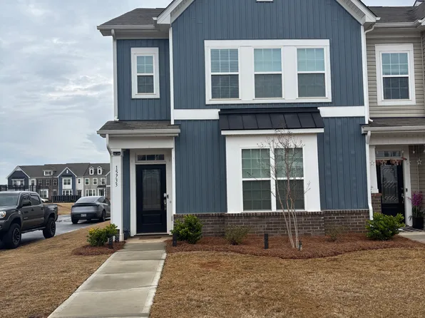 15733 Country House St, Charlotte, NC 28273