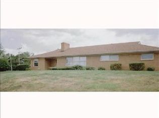 2002 Clark Blvd, Aliquippa, PA 15001