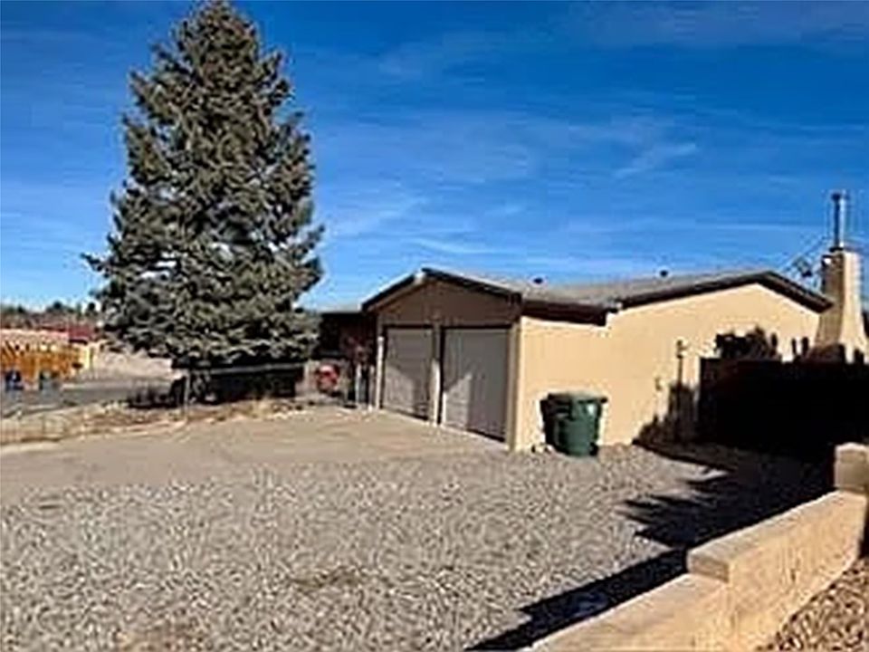 1st image of 2401 Loma Verde