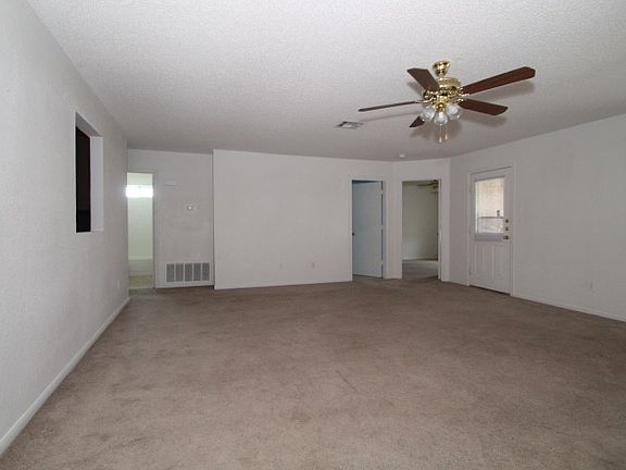 3rd image of 4101 Janelle Ct