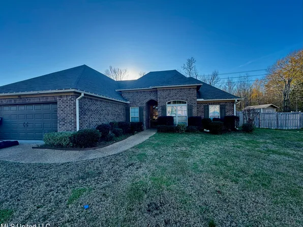 990 Clubhouse Dr, Pearl, MS 39208