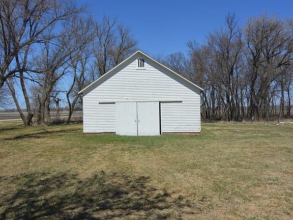 outbuilding