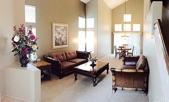 4th image of 460 S Laureltree Dr