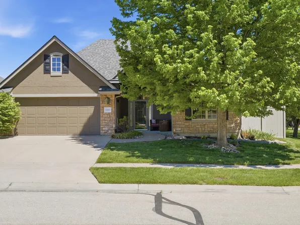 2240 SW Millers Glen Dr, Topeka, KS 66614