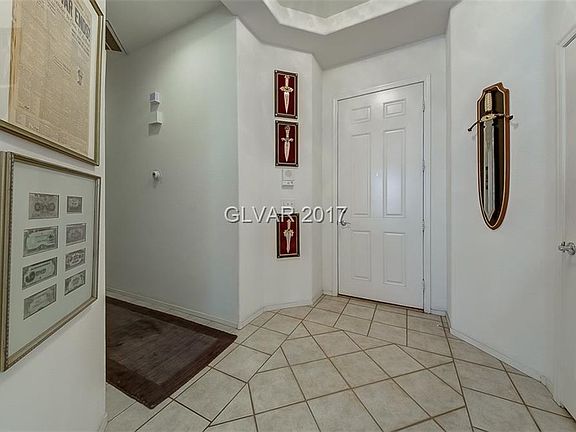 4th image of 153 Greenwich Village Ave