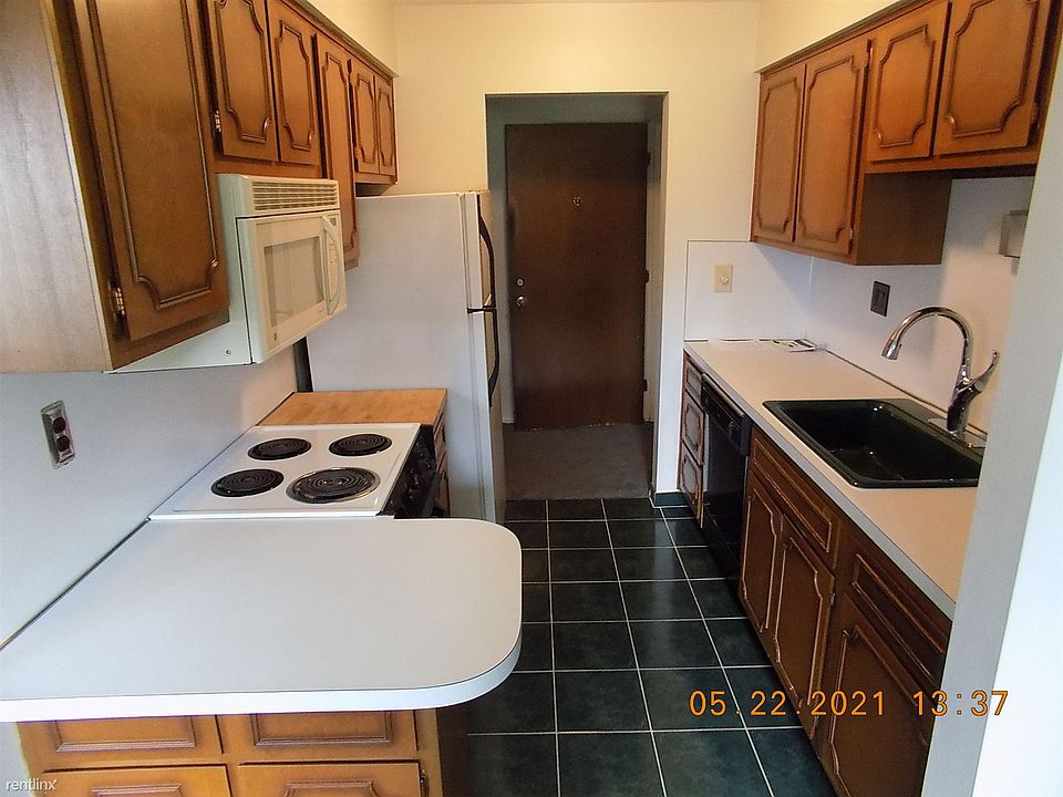 1st image of 224 Riviera Dr #45