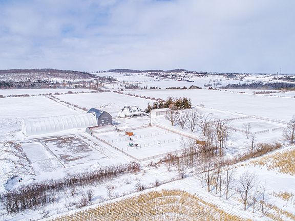 5th image of 50 Farmview Rd